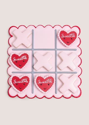 Valentines Resin Tic Tac Toe